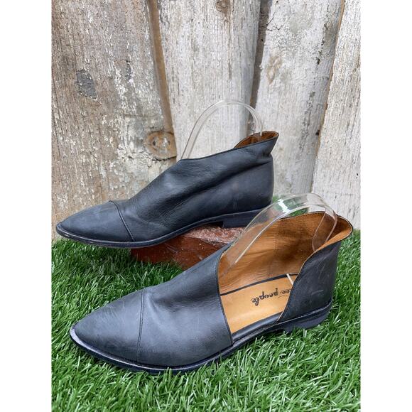 Free People Royale Flat Gray Black Leather Pointed Flats Women's EU38 US 8 - Picture 2 of 9